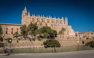 UK asset manager opens Mallorca office