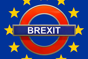 Sterling under pressure as no-deal Brexit risk heightens